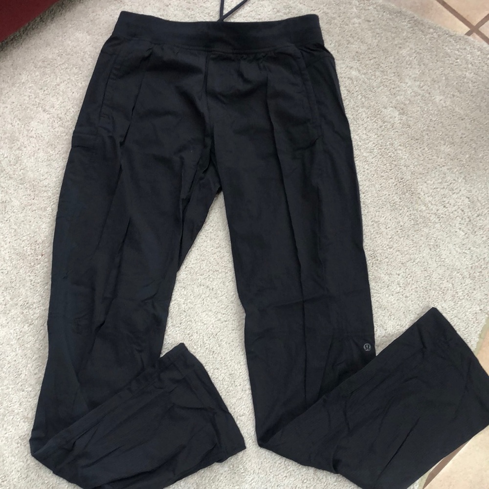 Lululemon athletic pant/jogger, comfortable fit, size Men’s  L